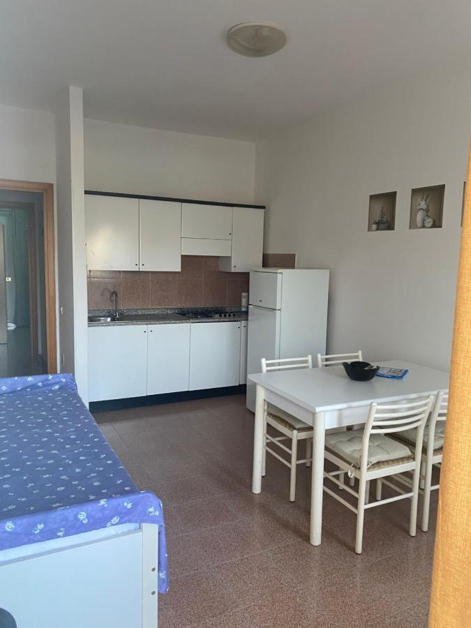 Lemon Apartments Вилласимиус Экстерьер фото